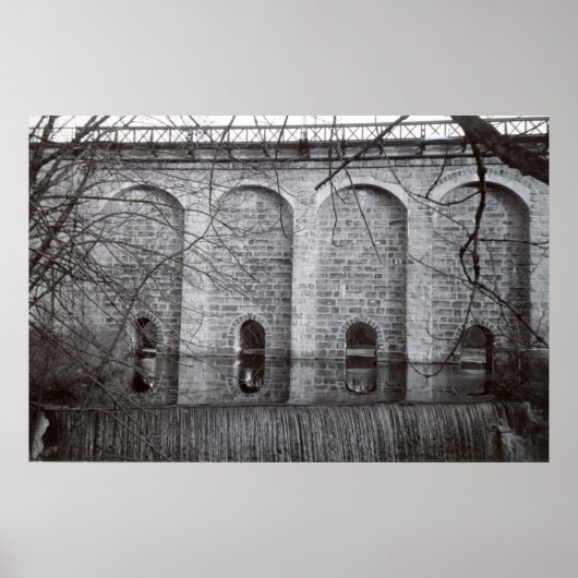 Kanton Viaduct Waterfall Poster (Voorkant)