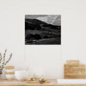 Kapel op een weg naar de zon monochroom Poster (Keuken)