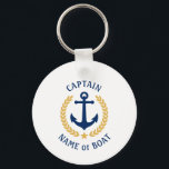 Kapitein Anchor Gold Laurel White Sleutelhanger<br><div class="desc">Een persoonlijke Sleutelhanger met de naam van uw boot, familienaam of andere gewenste tekst en kapitein of een andere rang indien nodig. Met een aangepast nautisch bootanker, gouden laurelbladeren en sterembleem op wit of pas de primaire kleur eenvoudig aan op het huidige thema. Maakt een groot cadeau voor vaders dag,...</div>