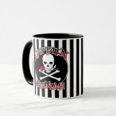 Kapitein Grandma Mok (Voorkant links)