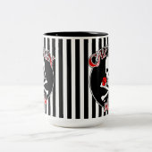 Kapitein Mam Mok (Center)