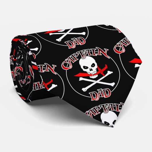 Kapitein, pa stropdas (Opgerold)