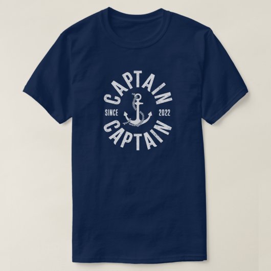 Kapitein sinds 2022 T-Shirt (persoonlijk jaar) (Design voorkant)