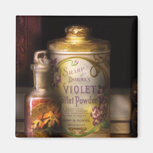 Kapper -  Sharp & Dohme's Violet Toiletpoeder Magneet (Voorkant)