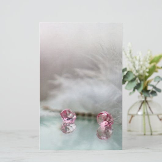 kaptafel juweel veer blauwgroen roze briefpapier (Staand voorkant)