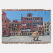 Kar met dozen in Venetië Deken (Voorkant)