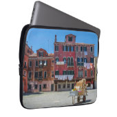 Kar met dozen in Venetië Laptop Sleeve (Voorkant Rechts)