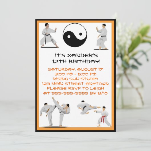Karate Birthday Uitnodiging (Staand voorkant)