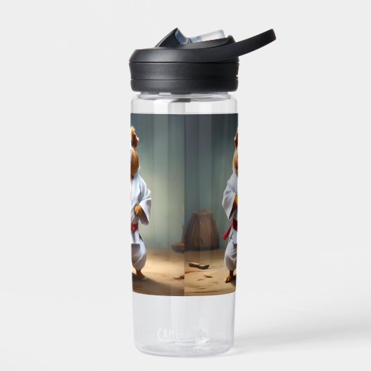 **"Karate Champion: The Fearless Guinea Pig"** Waterfles (Links)