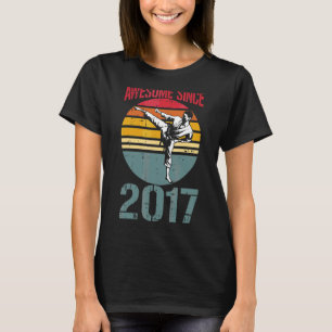 Karate Geweldige sinds 2017 5e verjaardag 5 jaar o T-shirt
