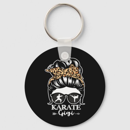 Karate Gigi Messy Bun Hair Funny Karate Fighter Gi Sleutelhanger (Voorkant)