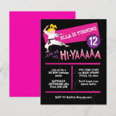 Karate Girl Kick Pink Birthday Party Uitnodiging (Voorkant / Achterkant)