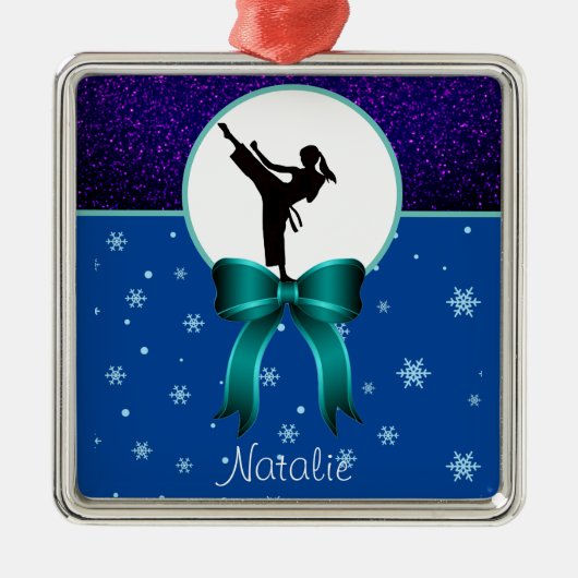 Karate Girls Glitter en Bow Snowflake Metalen Ornament (Voorkant)