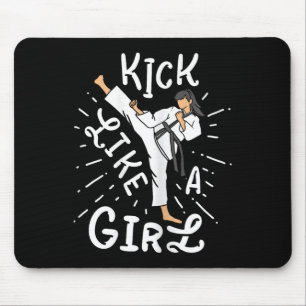 Karate Girls' Kick Als Een Kickboksen Taekwondo Muismat