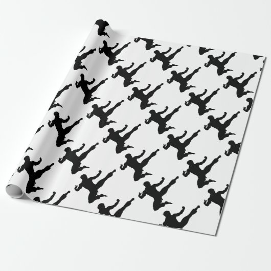 Karate Kung Fu Flying Kick Man Silhouette Cadeaupapier (Uitgerold)