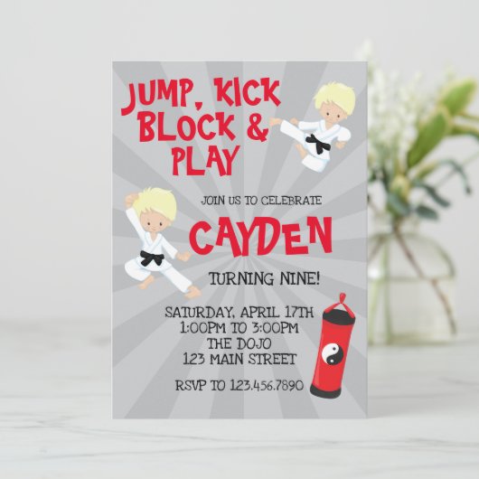 Karate Martial Arts Rode en Zwarte verjaardag Uitn Kaart (Staand voorkant)