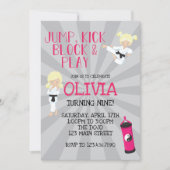 Karate Meisje Roze Martial Arts Verjaardagsuitnodi Kaart (Voorkant)