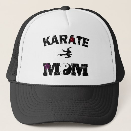 Karate MOM Trucker Pet (Voorkant)