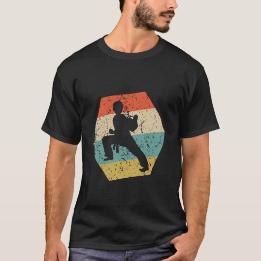 Karate Retro Vervuild Zeshoek Vechtkunst T-shirt (Voorkant)