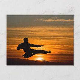 karate trap in zonsopgang briefkaart