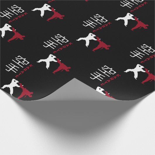 Karate vecht tegen Japanse krijgskunst Cadeaupapier (Hoek)