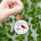 Kardinaal kerstherdenking op sneeuw sleutelhanger (Hand)