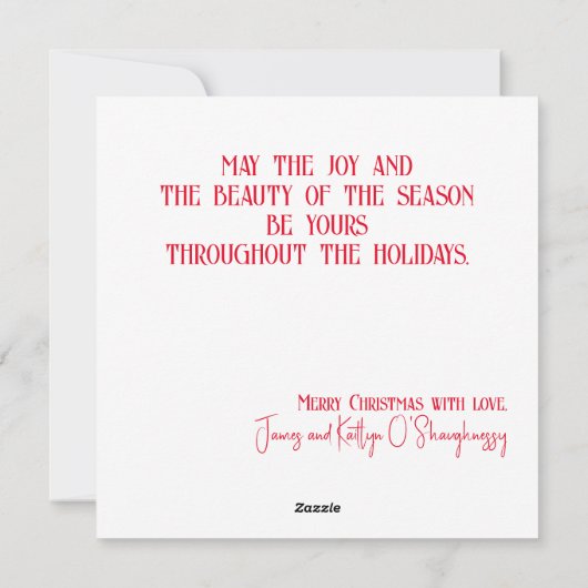 Kardinaal Perched in Evergreen Tree met Pinecones Feestdagenkaart (Achterkant)