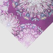 Kardinaal rode rozenkrans & sneeuwvlok tissuepapier (Detail)