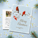 Kardinaal Vogel Vrolijk Kerstmis Familie Foto Post Briefkaart<br><div class="desc">Vier het seizoen met dit briefkaart met Kerstmis met een besneeuwde kardinale illustratie geplaatst tegen een hemelsblauwe achtergrond op de voorkant en een persoonlijke notitie op maat en uw foto op de achterkant. Verwijder deze opties eenvoudig. Dit briefkaart zal zowel vrienden als familie blijer maken.</div>
