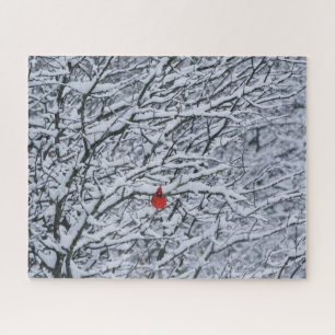 Kardinaalrode Vogel in een Besneeuwde Boom Grote P Legpuzzel