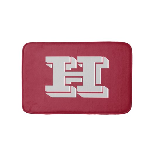Kardinaalrood en wit monogram in varsity-lettersti badmat (Voorkant)