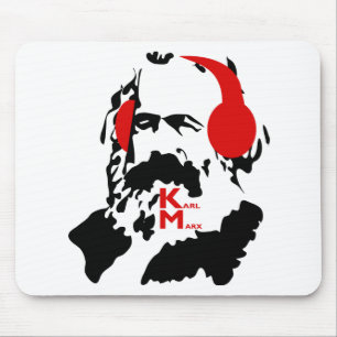 KARL MARX MET HOOFDTELEFOONS MUISMAT