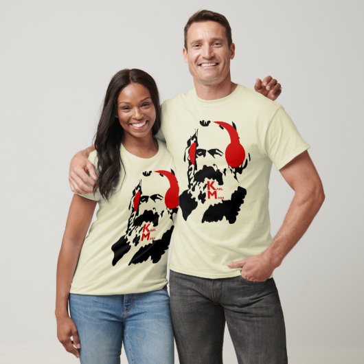 KARL MARX MET HOOFDTELEFOONS T-SHIRT (Unisex)