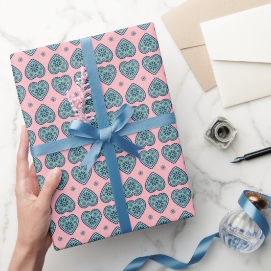 ‘Karlek’ heart pattern gift Wrapping Paper  Cadeaupapier (Geschenken)