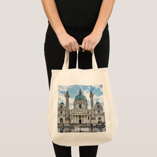 Karlskirche in Wenen, Oostenrijk Tote Bag (Voorkant (product))