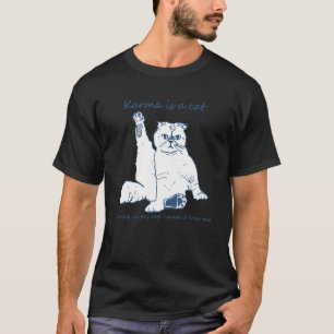Karma is een kat dat Spint in mijn lab omdat het v T-shirt