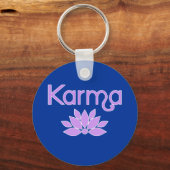 Karma met Lotus Flower Tshirt Sleutelhanger (Voorkant)
