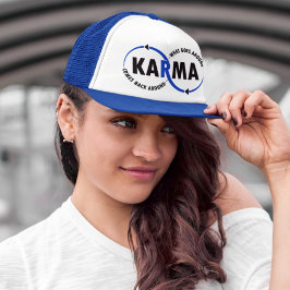Karma - wat er omheen gaat komt terug rond (v1) trucker pet