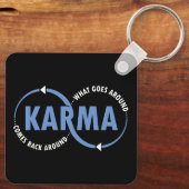 Karma - wat er omheen gaat komt terug rond (v2) sleutelhanger (Achterkant)