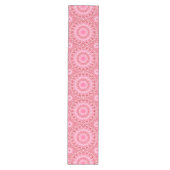 Karmozijnrode en Roze Mandala Patroon Medium Tafelloper (Voorkant)