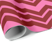 Karmozijnrood Roze Chevron Zigzag Design  Cadeaupapier (Rol Hoek)