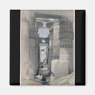 Karnak - Dromos of eerste rechtbank van de tempel Magneet