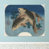 Karper Zwemmen door Water Weeds – Canvas Print (Insitu (Houten vloer))