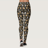 KARTDECO BROWN FLOWERS, WITTE DELEN OP ZWARTE LEGGINGS (Achterkant)