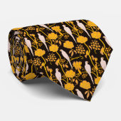 KARTDECO-GEEL, WITTE DELEN OP ZWART STROPDAS (Opgerold)