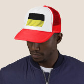 Kashoebische Vlag Hoed Trucker Pet (In situ)