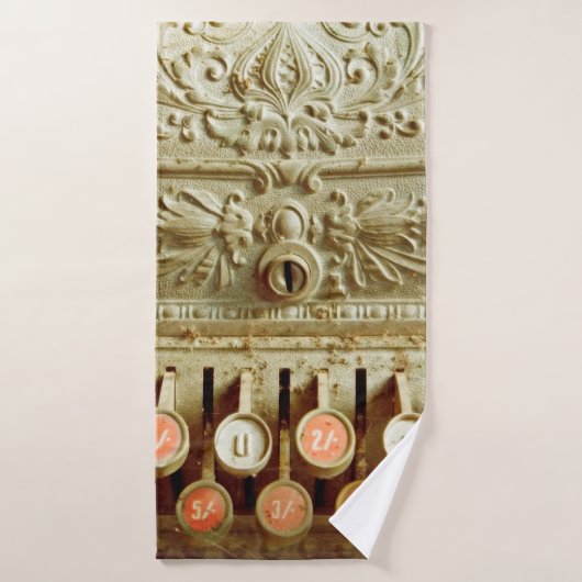 kassenregister, dat onder stof en cobweb valt badhanddoek (Badhanddoek)