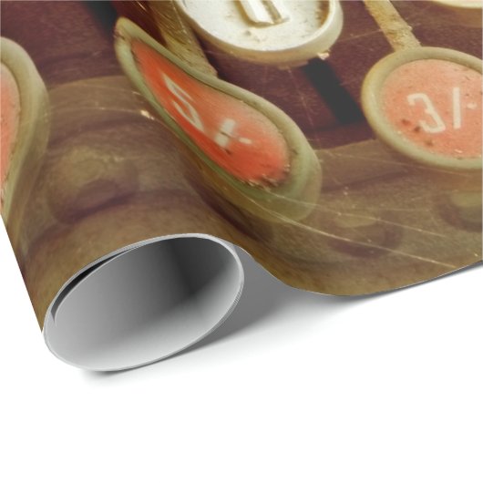  kassenregister, dat onder stof en cobweb valt cadeaupapier (Rol Hoek)