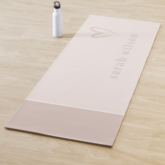 Kassy Elegant Minimale Eenvoudige Blush Pink Heart Yogamat (In situ)
