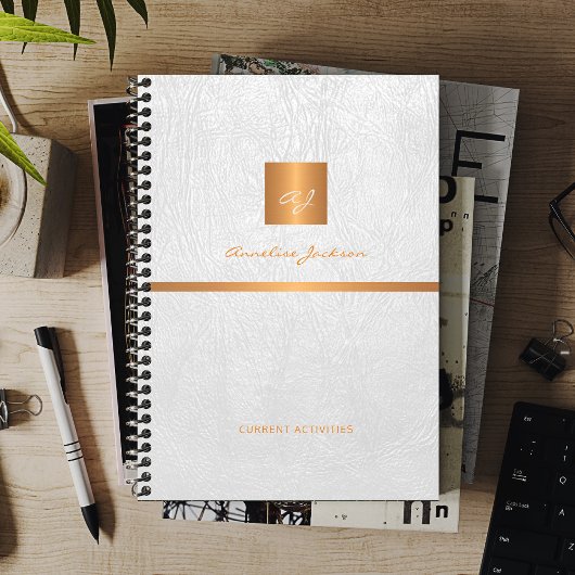Kassy elegant wit ledergoud, monogrammatisch planner